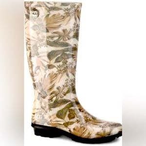 UGG Tall Rain Boots Women’s Size 7 Shearling Feet Leaf Design Waterproof EUC